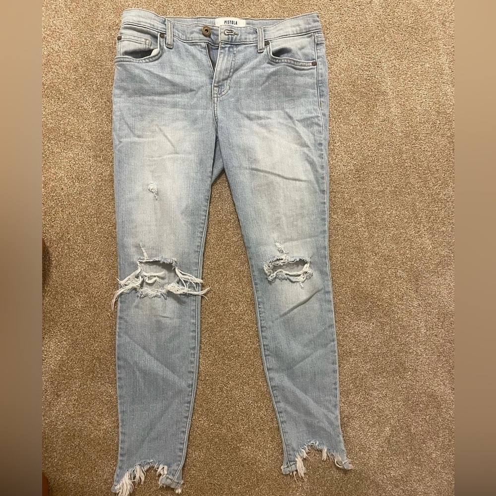 Light wash size 26 pistola jeans